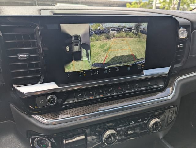 Used 2022 Chevrolet Silverado 1500 LT Trail Boss w/ Convenience Package II AWD/4WD image 28