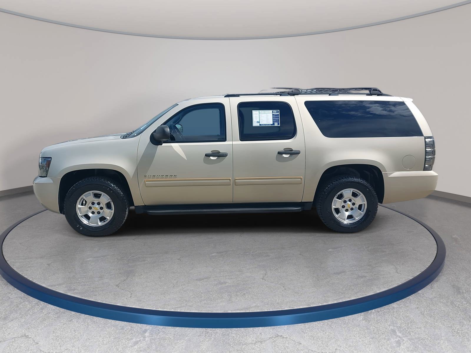 Used 2010 Chevrolet Suburban LS RWD image 8