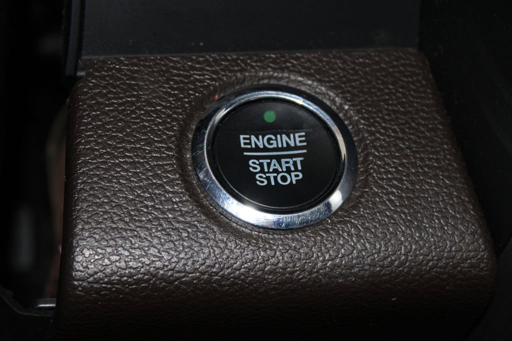 Used 2018 Ford F150 King Ranch w/ Equipment Group 601A Luxury image 40