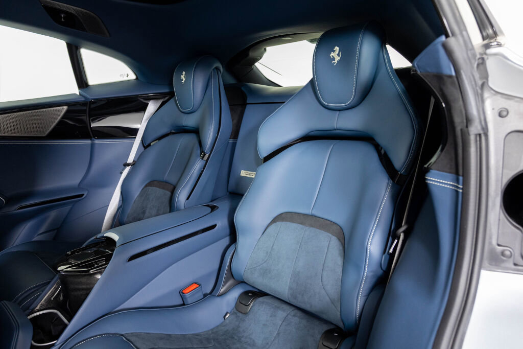 Certified 2025 Ferrari Purosangue AWD/4WD image 44