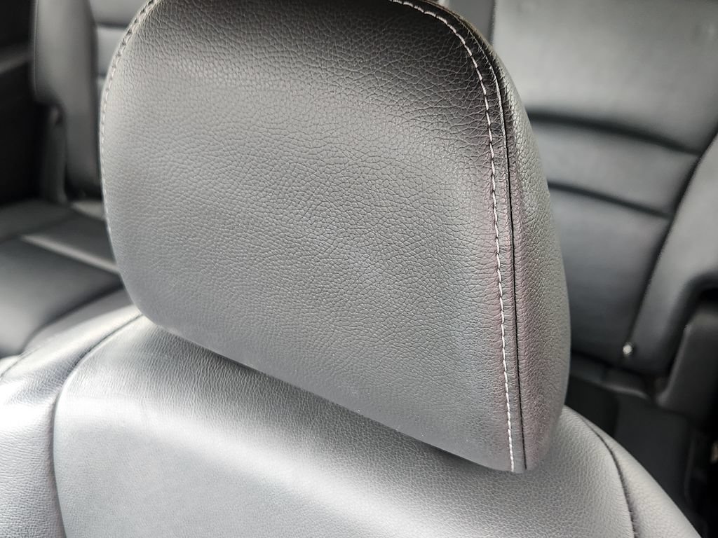 Used 2019 Honda Pilot Touring image 6