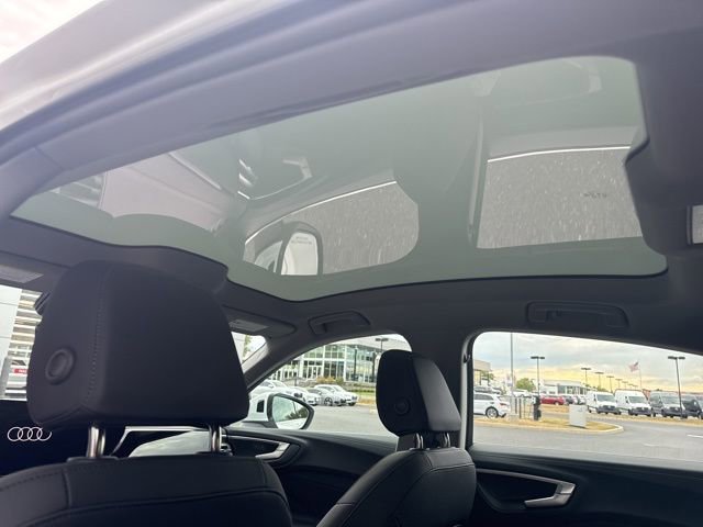 Used 2025 Audi A5 2.0T Premium w/ Convenience Package image 21