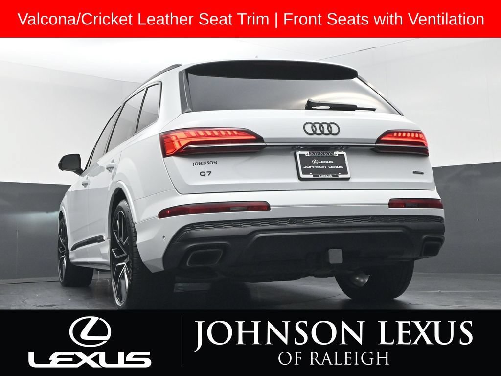 Used 2025 Audi Q7 3.0T Prestige w/ Prestige Package AWD/4WD image 14