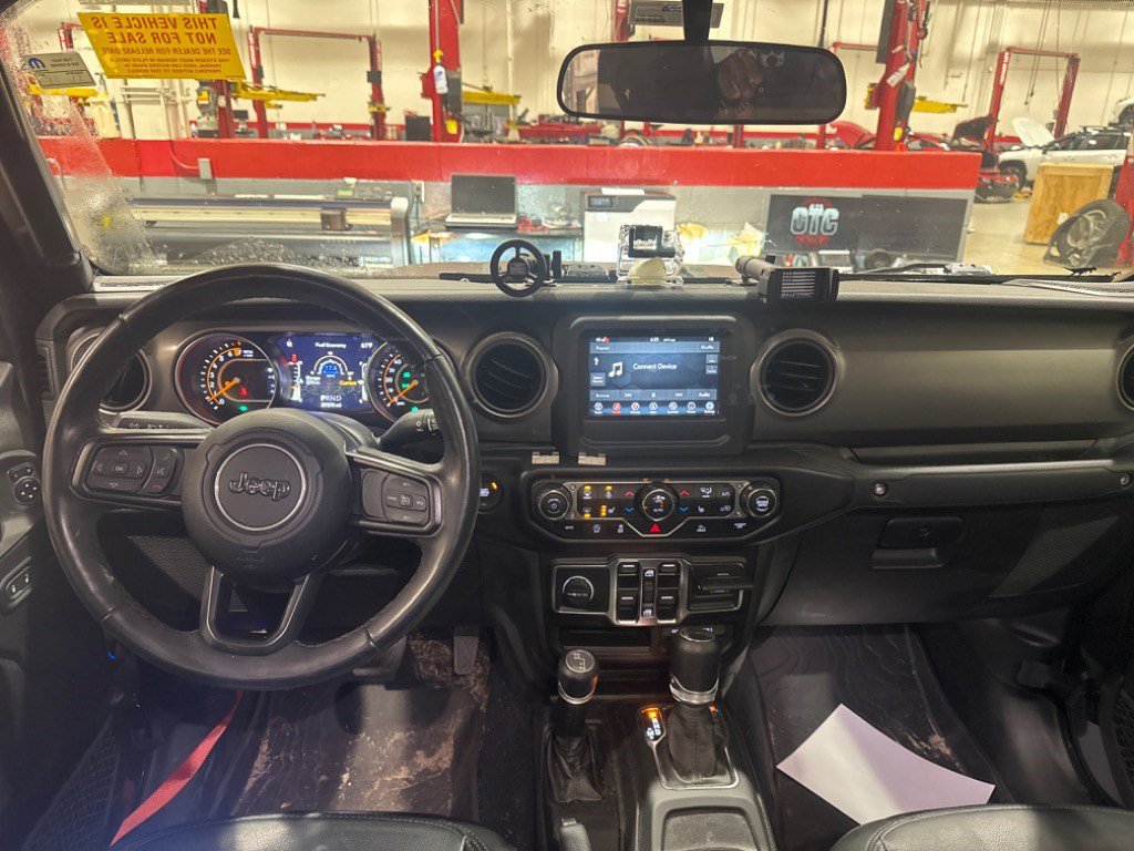 Used 2022 Jeep Gladiator Sport AWD/4WD image 40