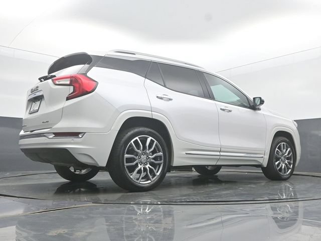 Used 2023 GMC Terrain Denali w/ LPO, Floor Liner Package AWD/4WD image 49