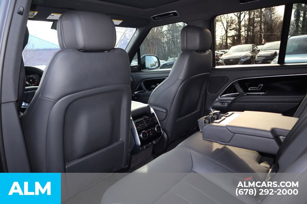 Used 2023 Land Rover Range Rover SE image 22