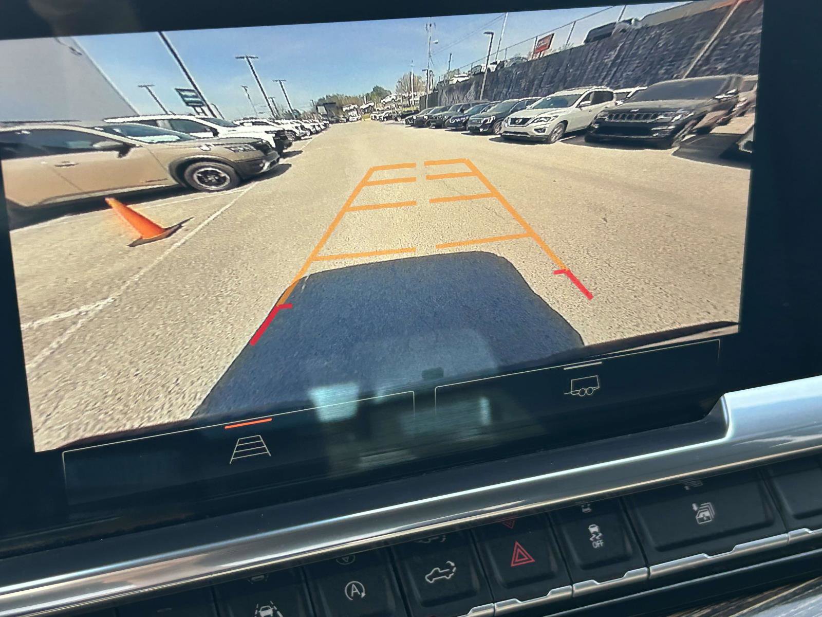 Used 2022 GMC Sierra 1500 Elevation image 24