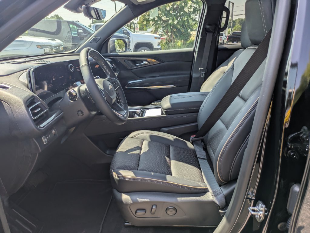 New 2026 Chevrolet Traverse RS FWD image 22