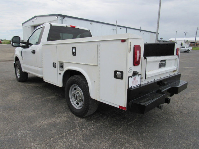 Used 2018 Ford F250 XL w/ Power Equipment Group RWD image 4