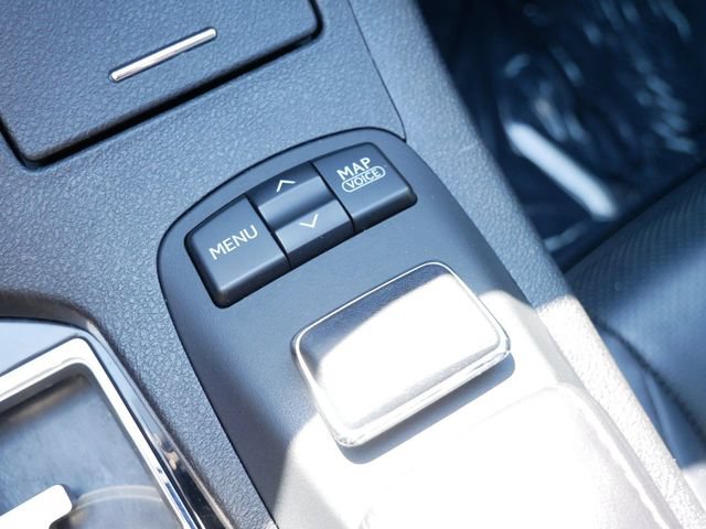 Used 2013 Lexus ES 300h w/ Luxury Pkg FWD image 24