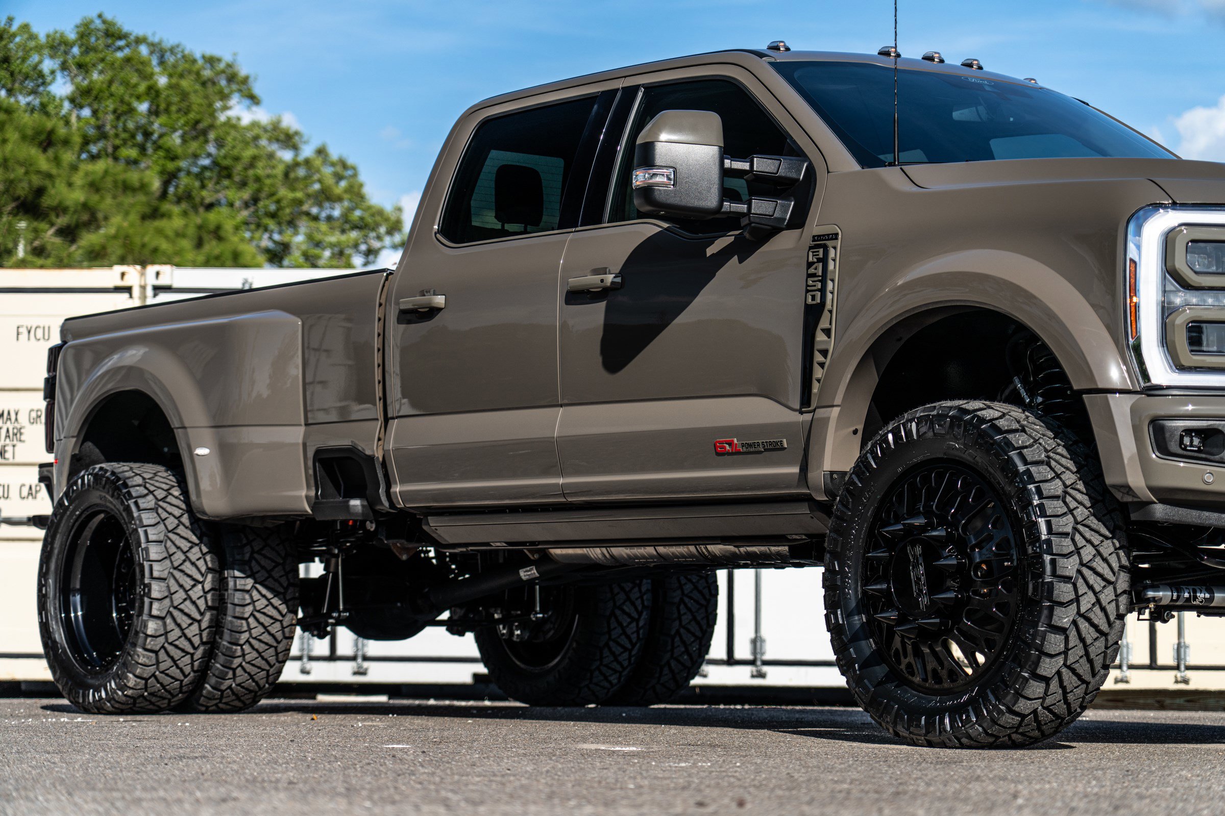 New 2026 Ford F450 Platinum w/ Platinum Plus Package AWD/4WD image 21