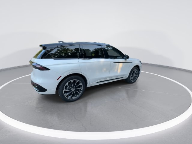 New 2026 Lincoln Nautilus Reserve AWD/4WD image 8
