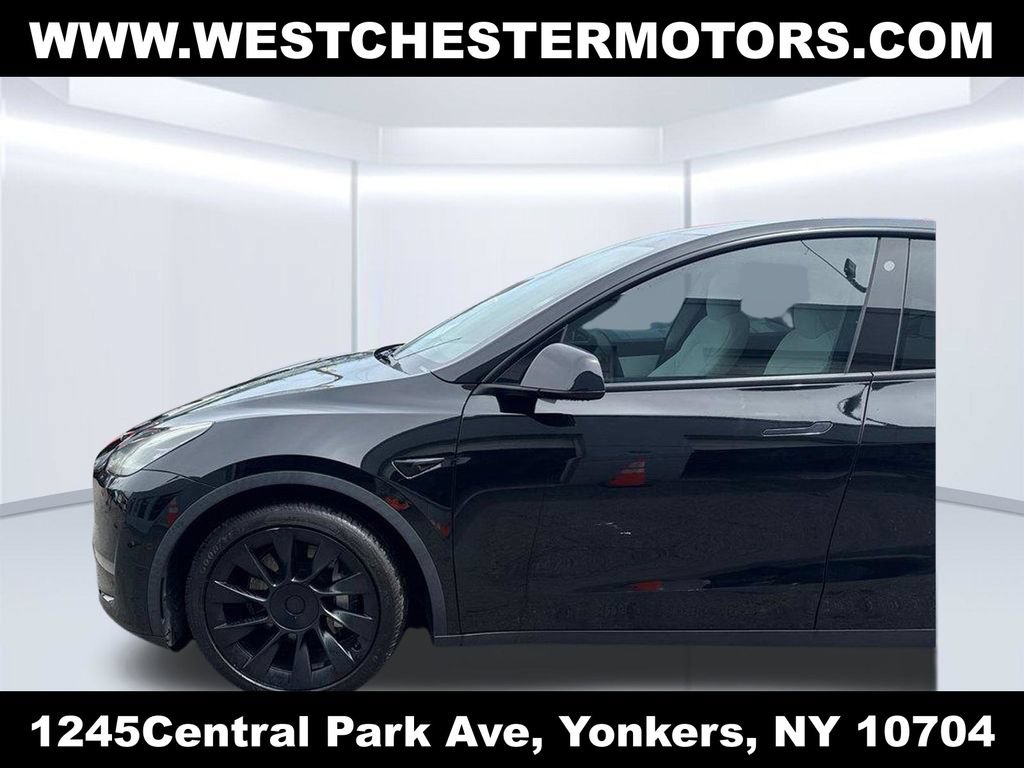 Used 2021 Tesla Model Y Long Range AWD/4WD image 8