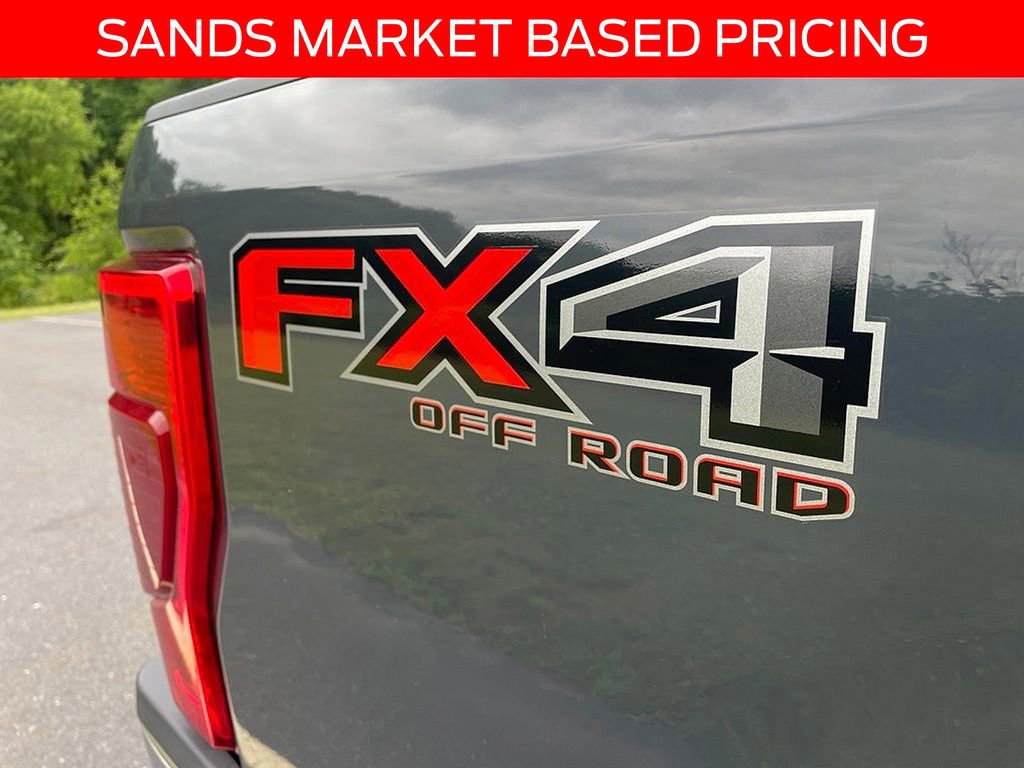 Used 2021 Ford F350 Lariat w/ Lariat Ultimate Package AWD/4WD image 5