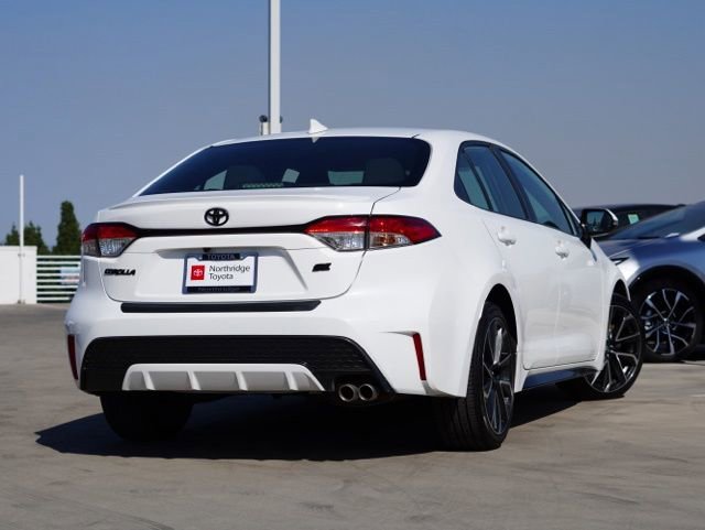 Used 2022 Toyota Corolla SE FWD image 5