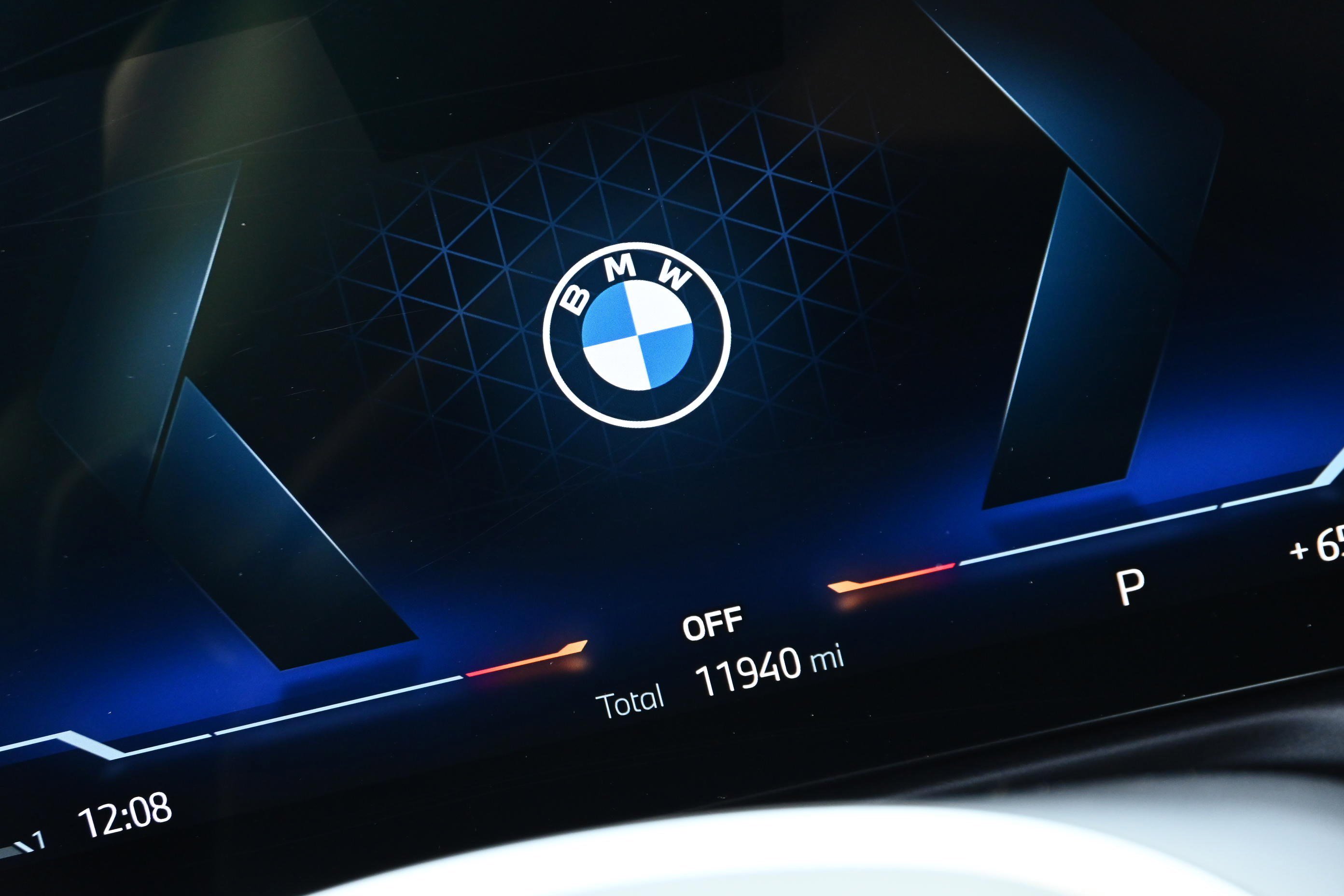 Certified 2024 BMW 330i Sedan w/ M Sport Package image 26