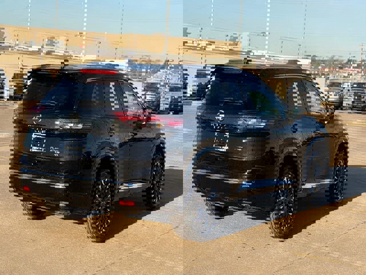 New 2026 Nissan Rogue Platinum image 8