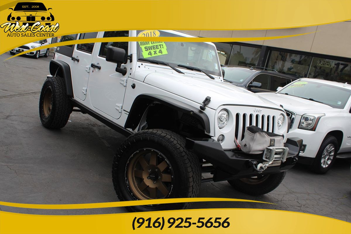 Used 2018 Jeep Wrangler Unlimited Rubicon w/ Connectivity Group AWD/4WD image 1