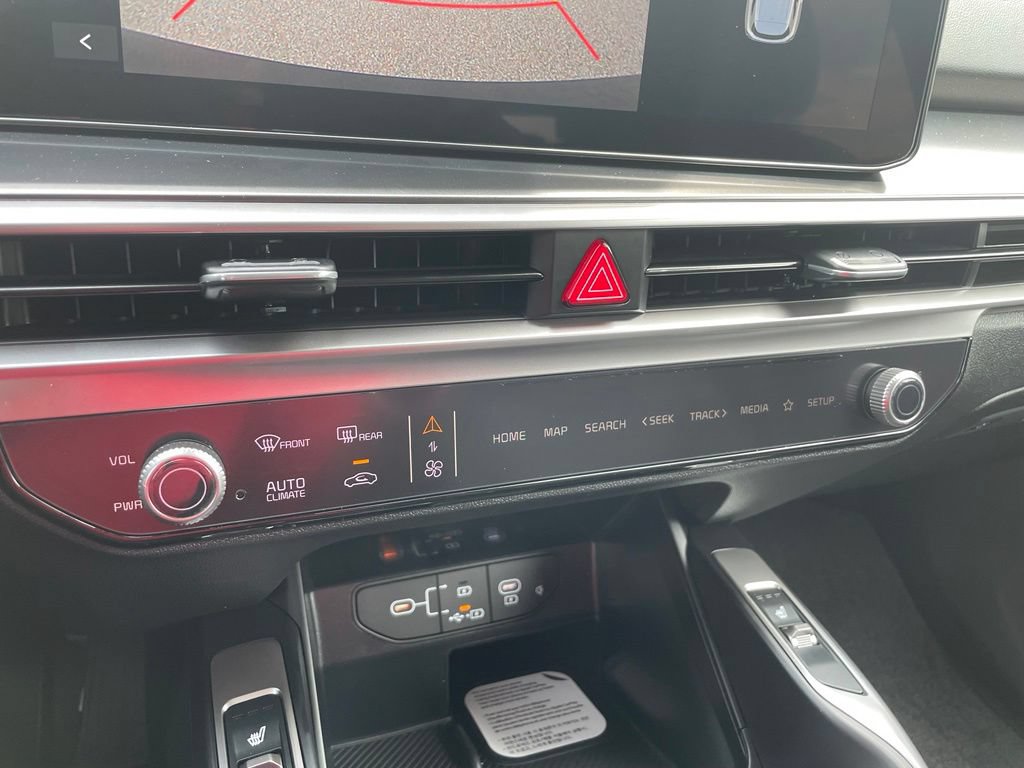 New 2026 Kia Sorento S FWD image 18