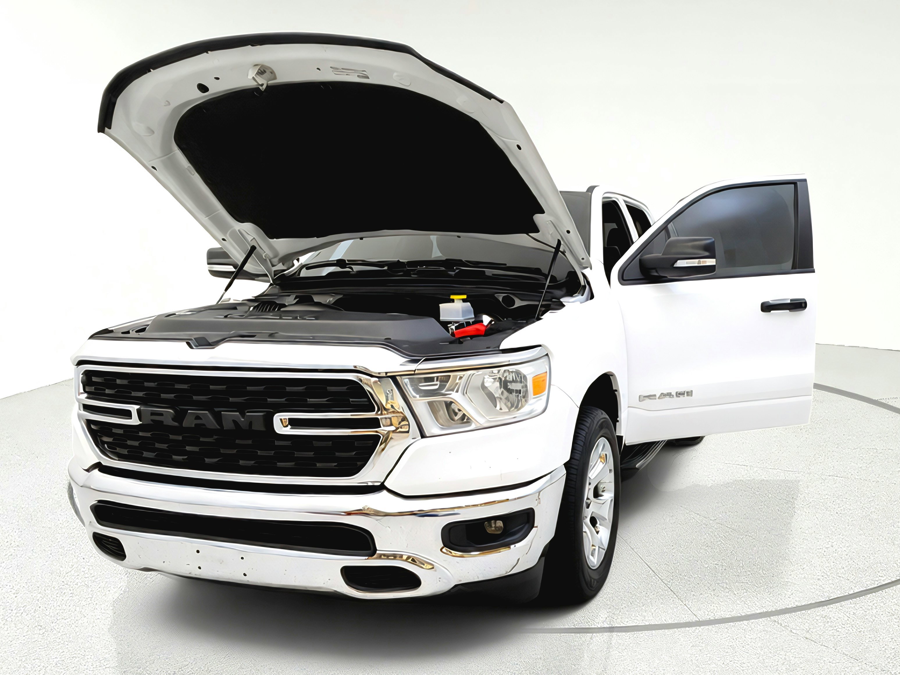 Used 2022 RAM 1500 Big Horn AWD/4WD image 10