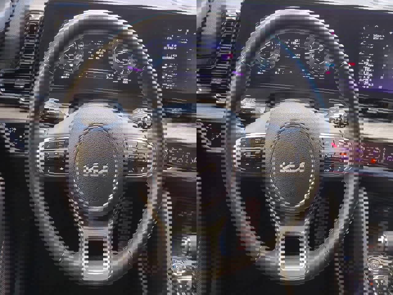 Used 2023 Kia Sportage X-Pro image 24