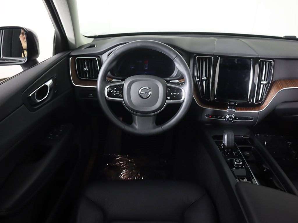 Used 2023 Volvo XC60 B5 Plus w/ Climate Package image 37