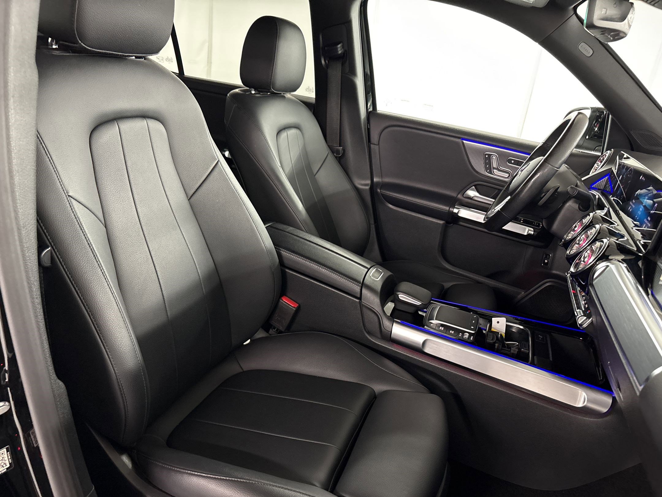 Certified 2021 Mercedes-Benz GLB 250 image 31