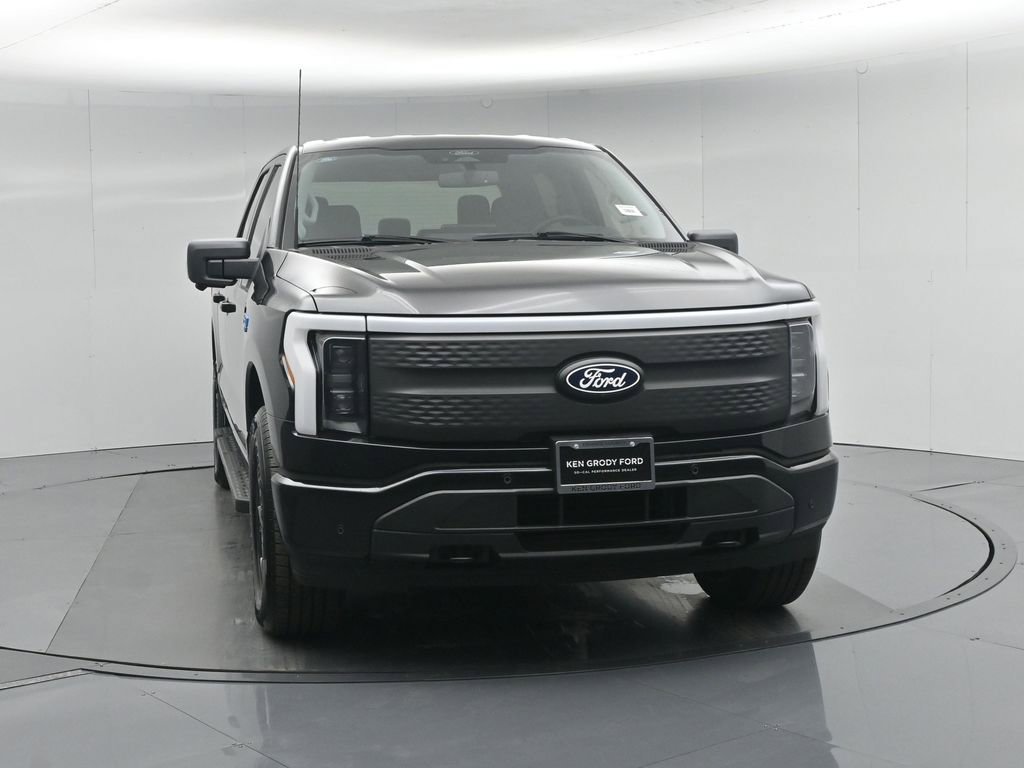 New 2025 Ford F150 Lightning Flash AWD/4WD image 55
