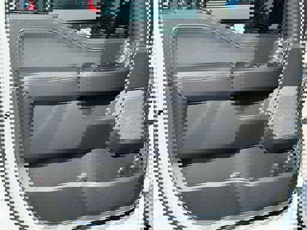 New 2026 Ford F150 Lariat w/ Equipment Group 501A Mid image 14