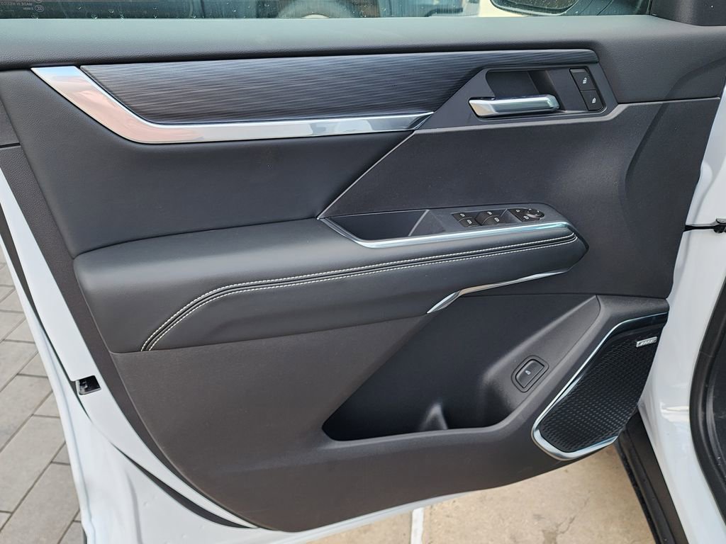 New 2026 GMC Acadia Elevation image 13