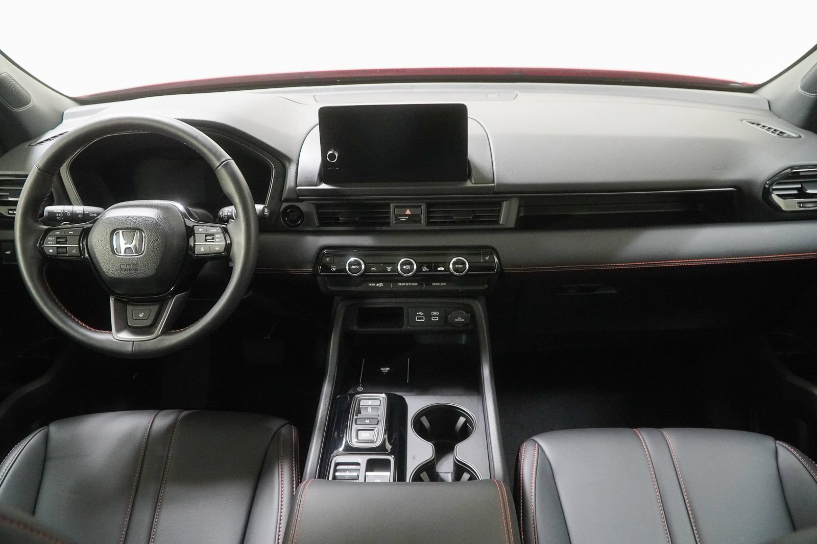 Certified 2025 Honda Pilot TrailSport image 25