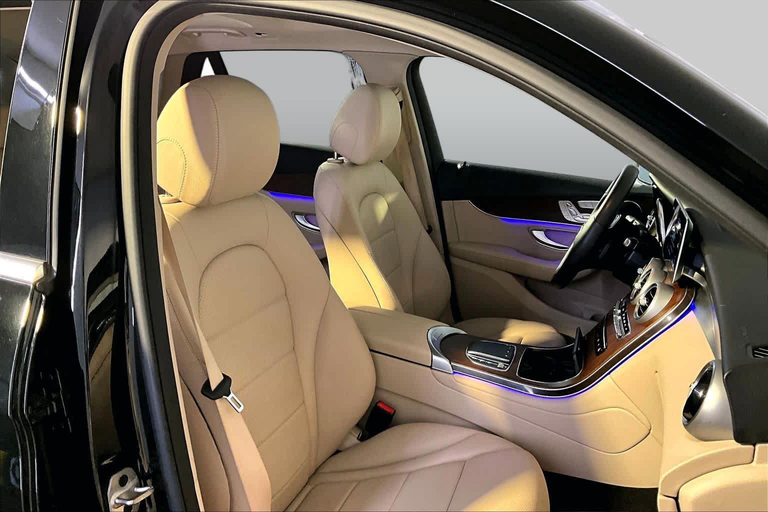 Certified 2022 Mercedes-Benz GLC 300 4MATIC image 8