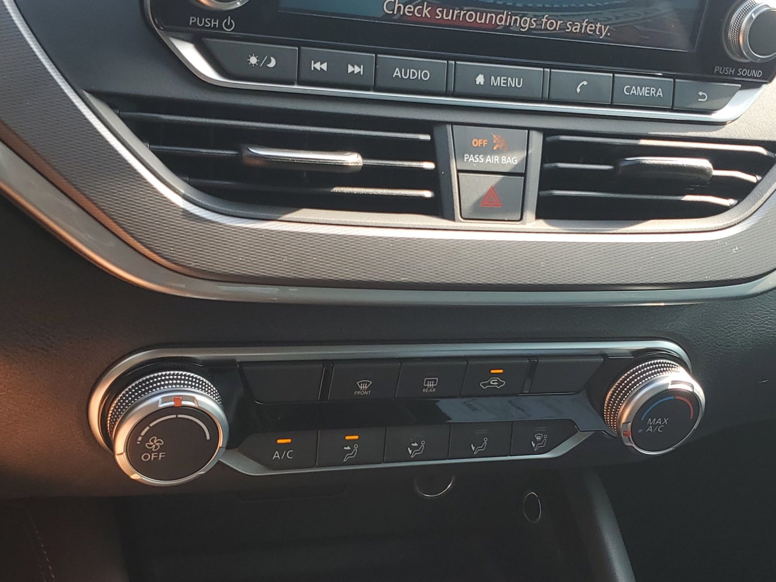 Used 2024 Nissan Altima 2.5 SR FWD image 27