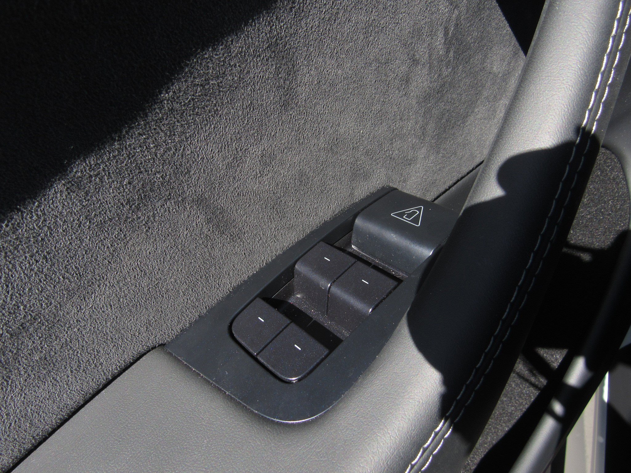 Used 2026 Tesla Model Y Premium image 20