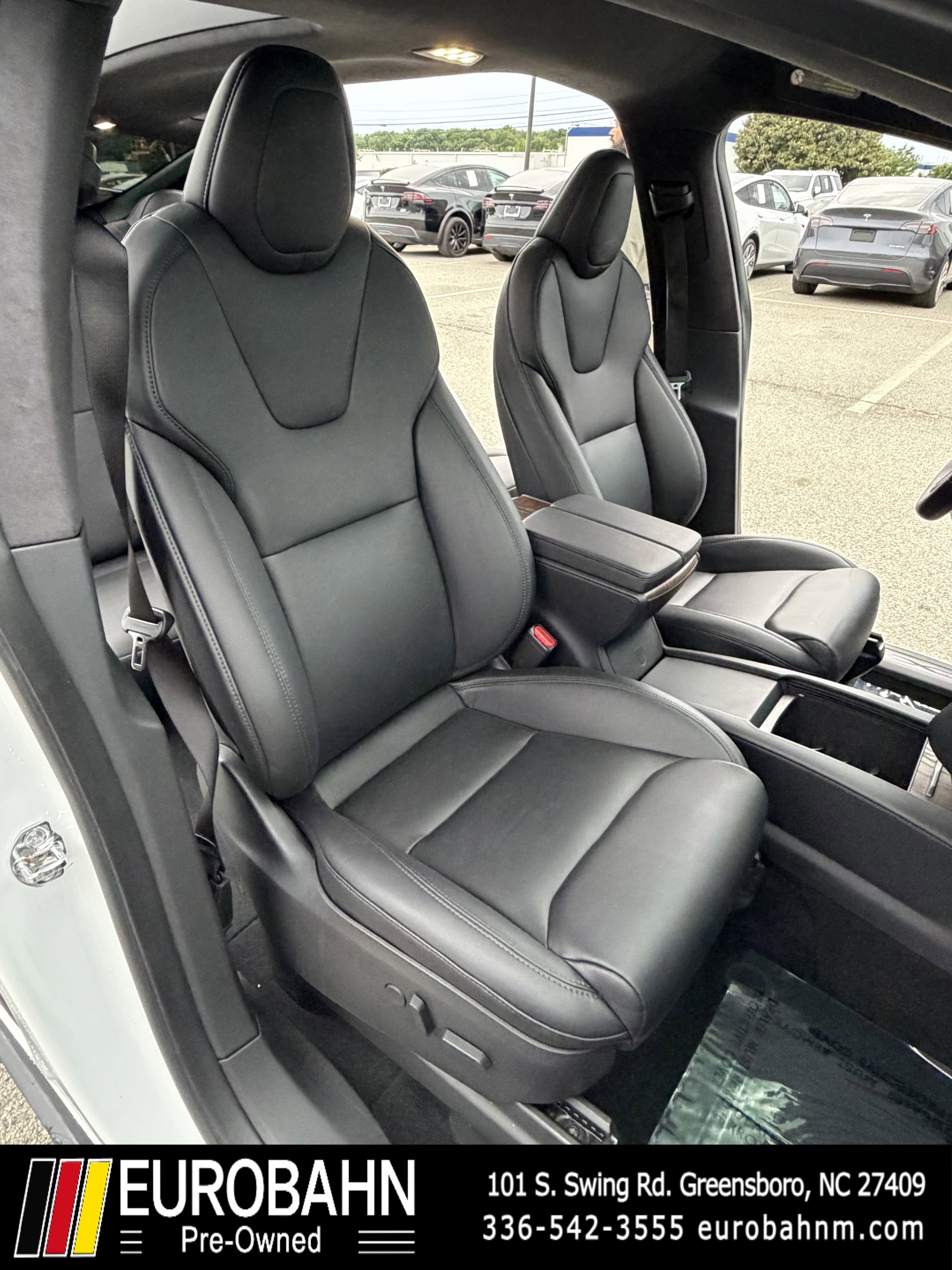 Used 2020 Tesla Model X Long Range AWD/4WD image 17