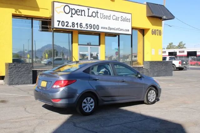 Used 2017 Hyundai Accent SE FWD image 6