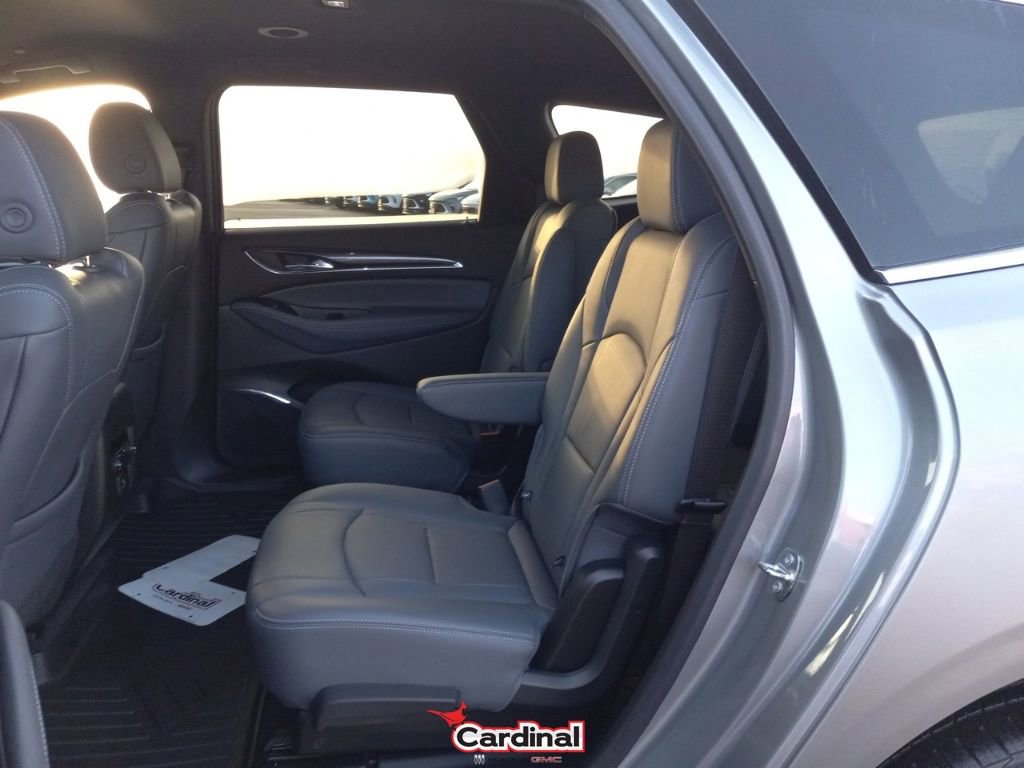 Used 2023 Buick Enclave Essence w/ Sport Touring Edition image 23