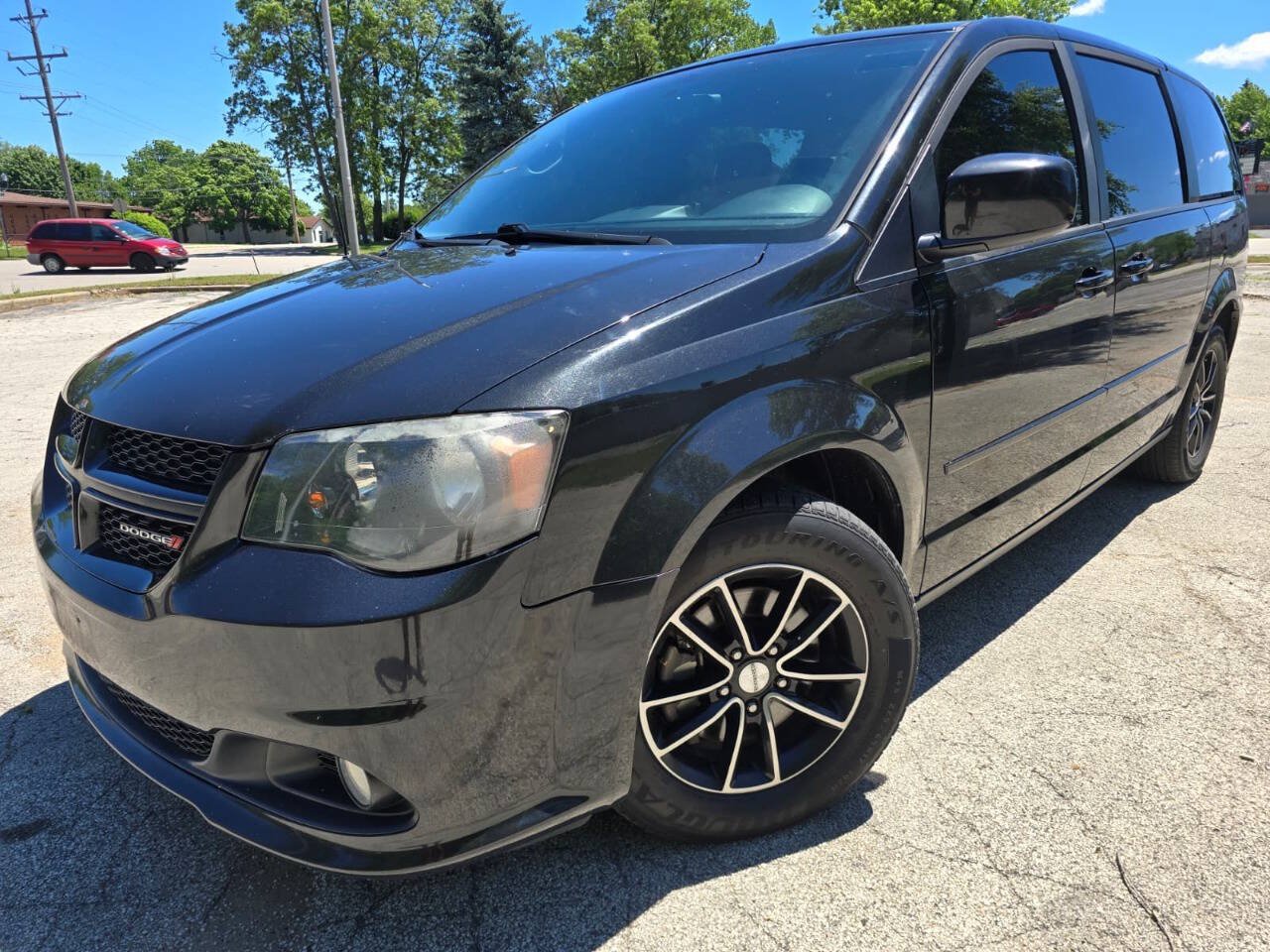 Used 2015 Dodge Grand Caravan R/T w/ Safety Sphere Group FWD image 1