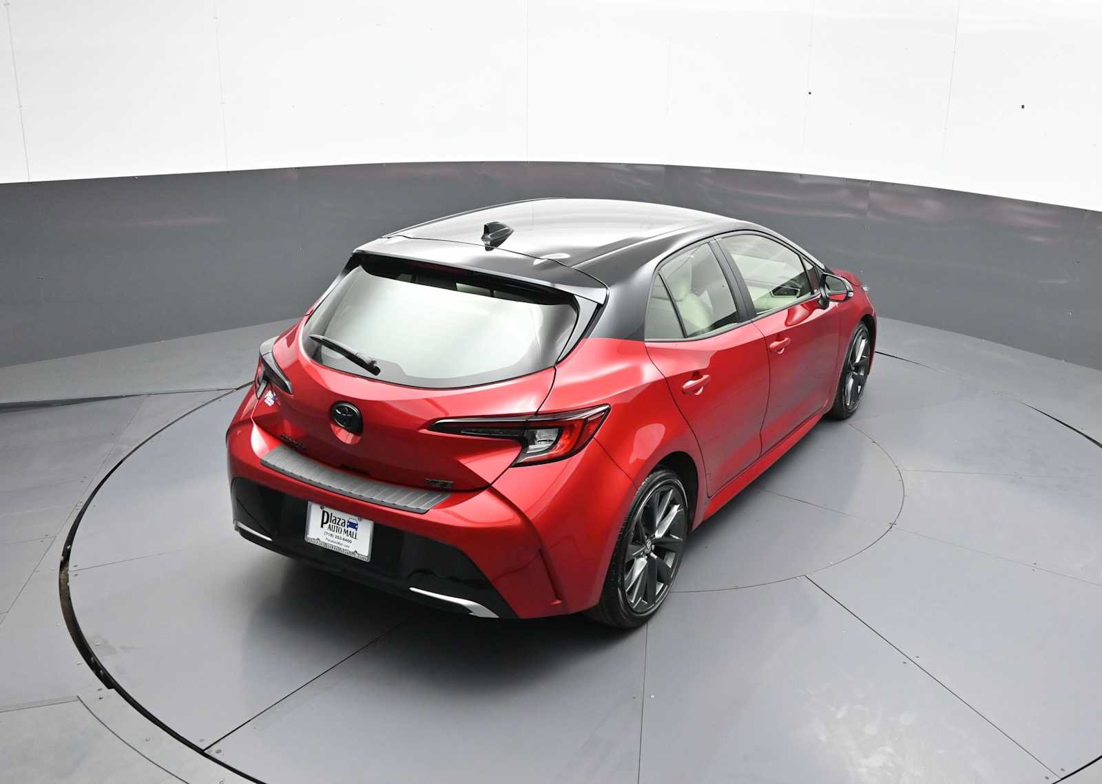 Used 2025 Toyota Corolla XSE FWD image 35