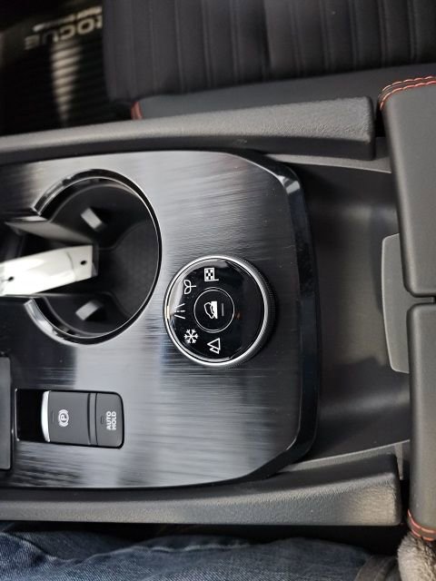 New 2026 Nissan Rogue SV image 16