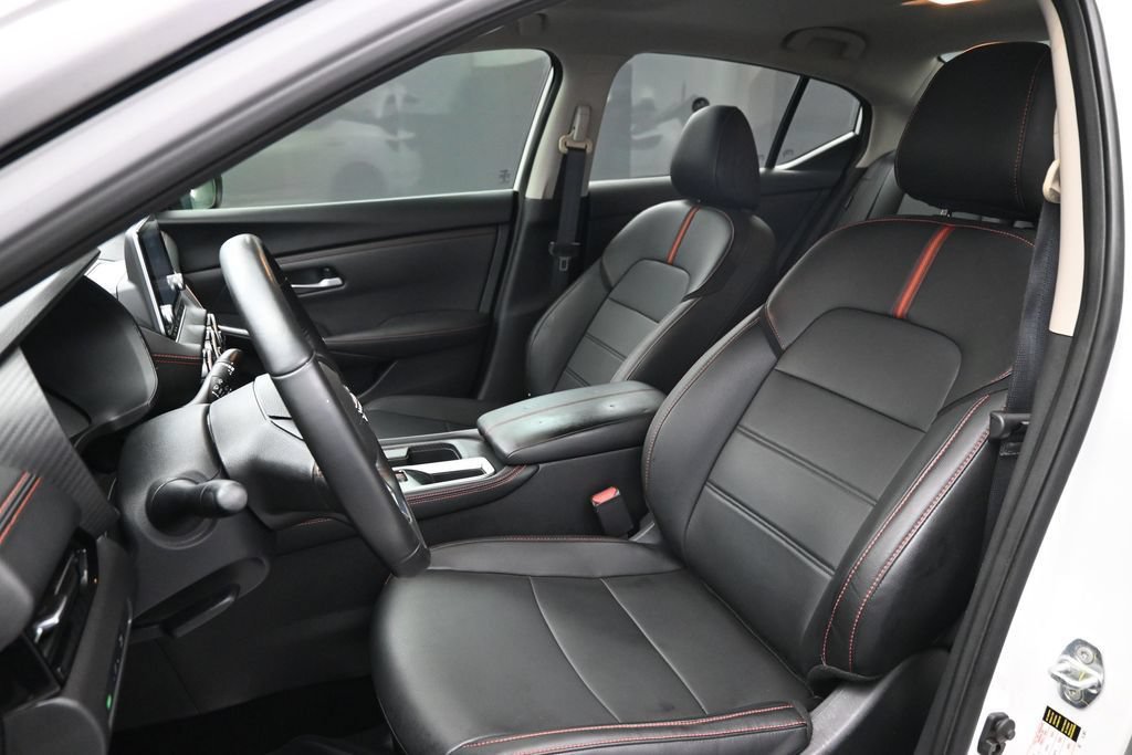 Certified 2024 Nissan Sentra SR w/ SR Premium Package FWD image 21