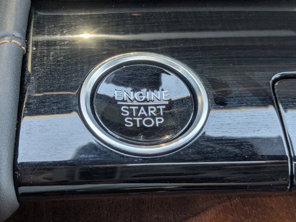 New 2026 Lincoln Navigator Black Label AWD/4WD image 32