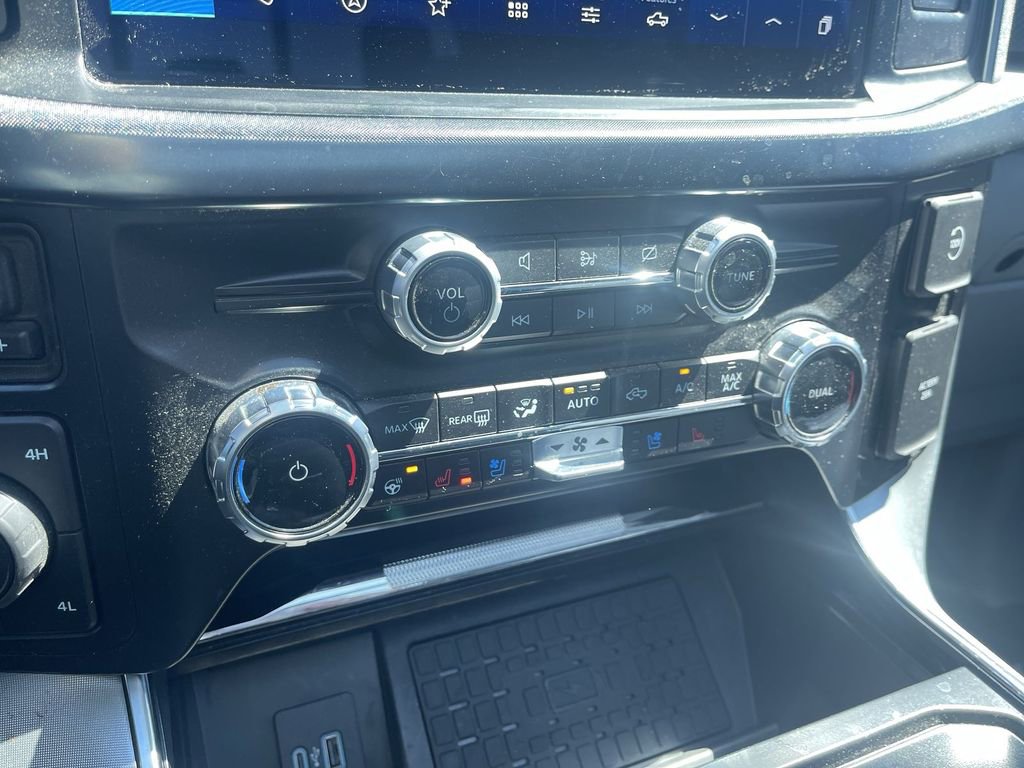 Used 2023 Ford F150 Limited image 25