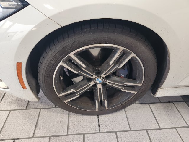 Used 2023 BMW M340i RWD image 8