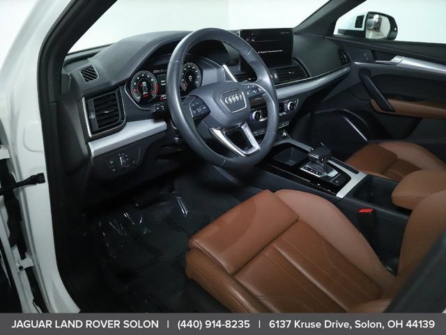 Used 2025 Audi Q5 2.0T Premium AWD/4WD image 16