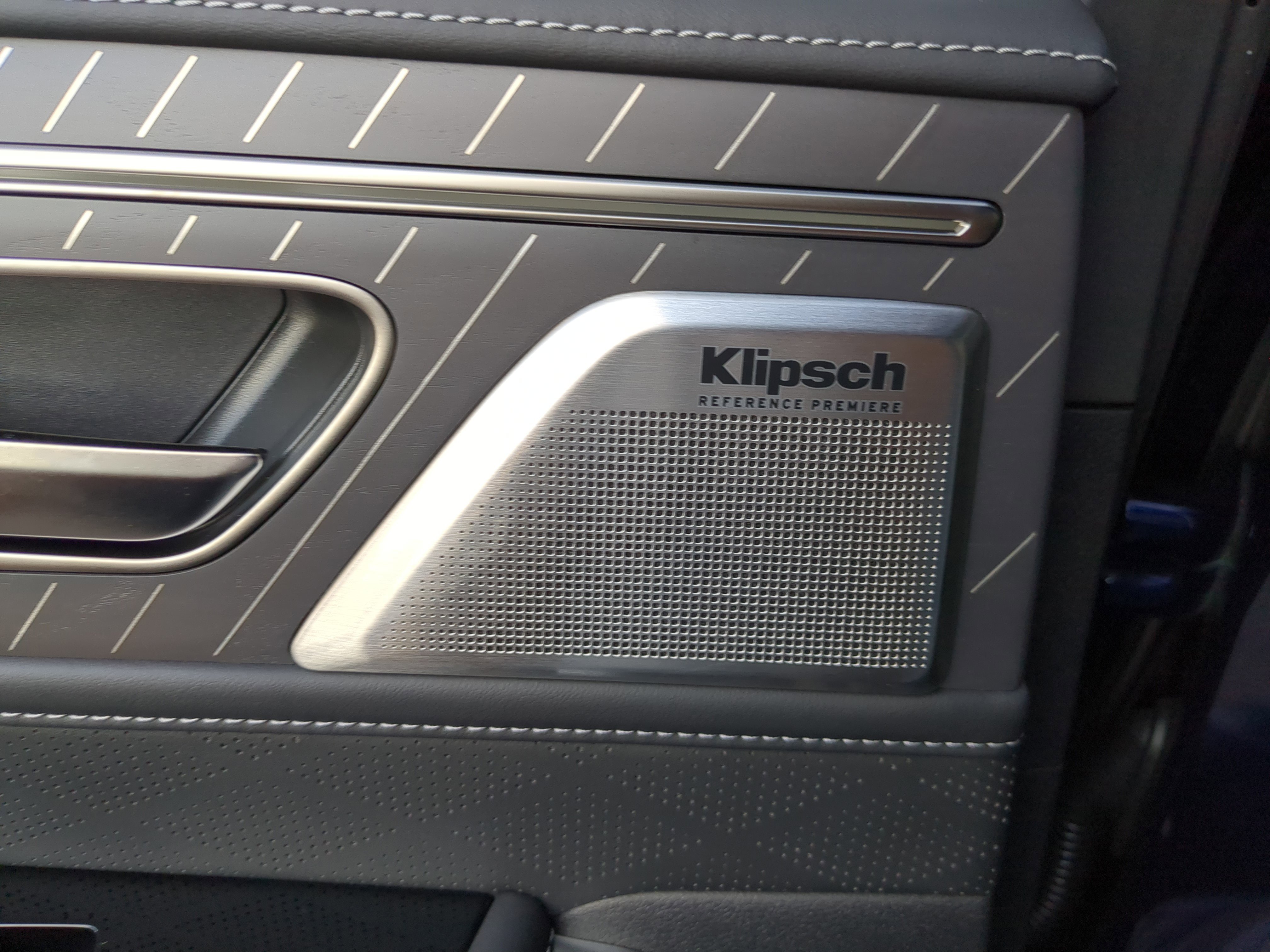 New 2026 INFINITI QX80 Autograph w/ Premium Cargo Package image 17