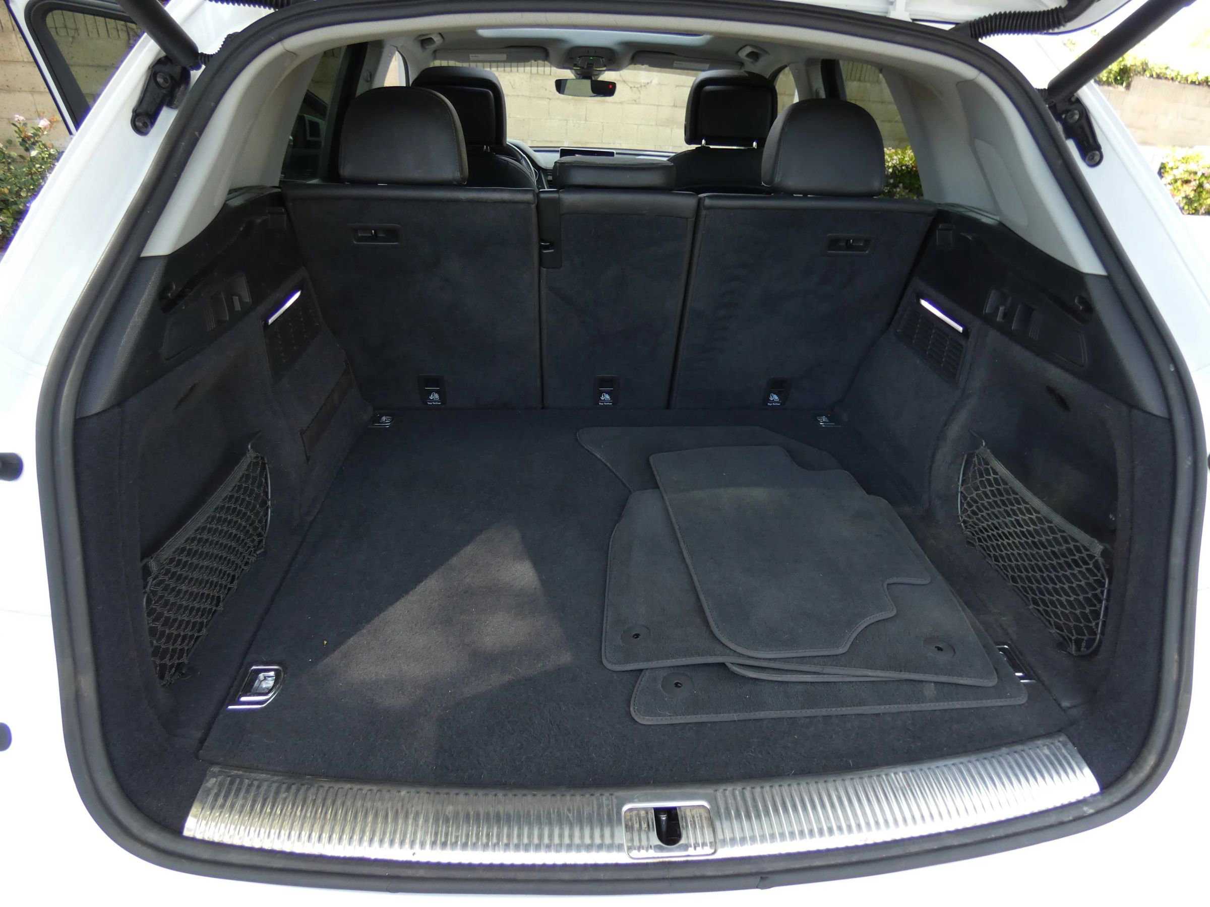 Used 2020 Audi Q5 e Premium Plus image 74