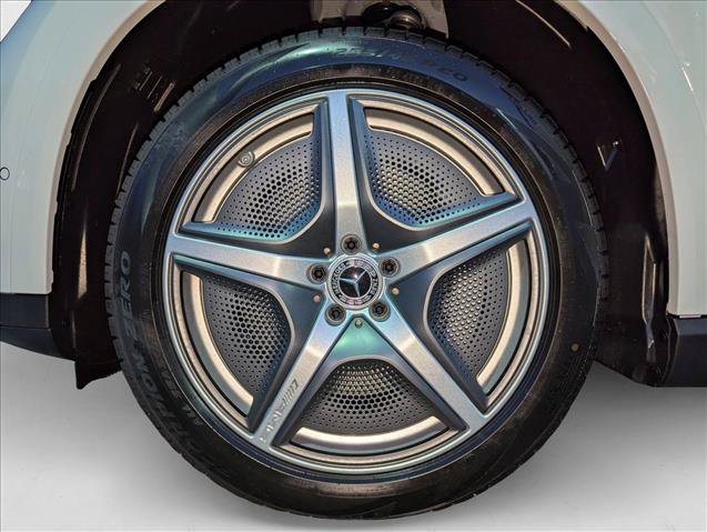 New 2026 Mercedes-Benz EQE 320 4MATIC SUV image 10