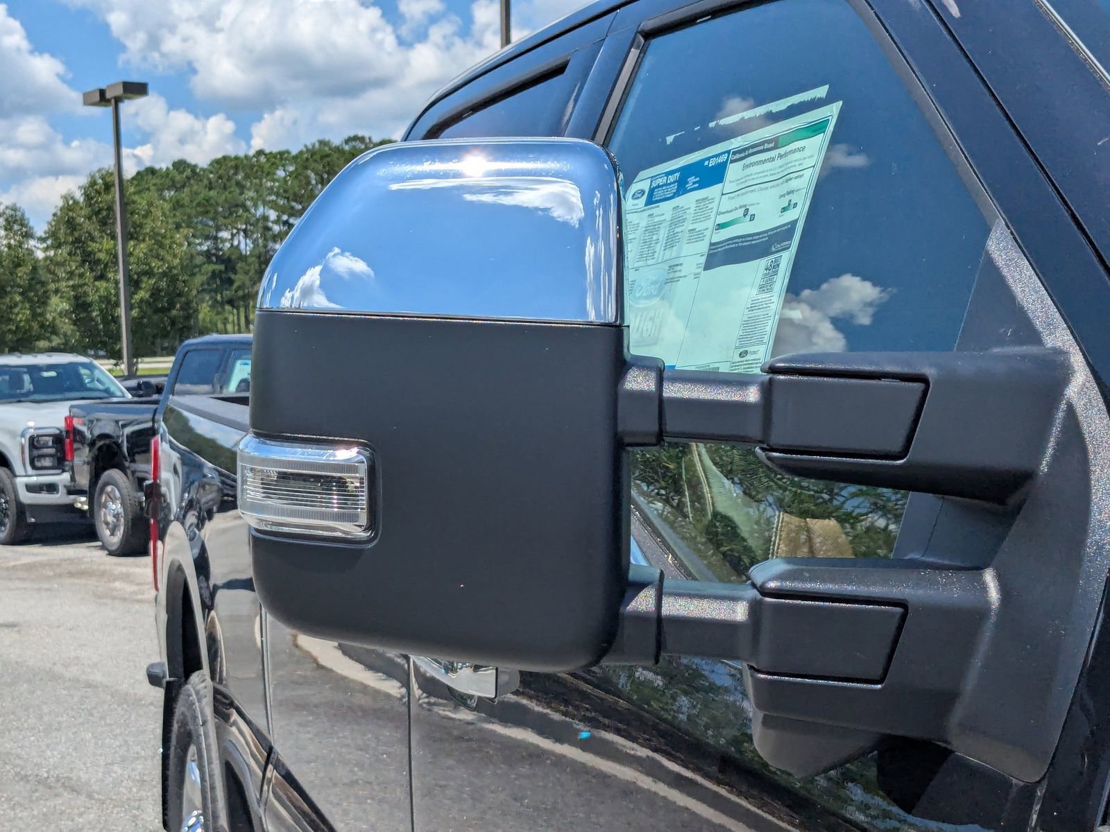 New 2025 Ford F350 King Ranch w/ Chrome Package image 13