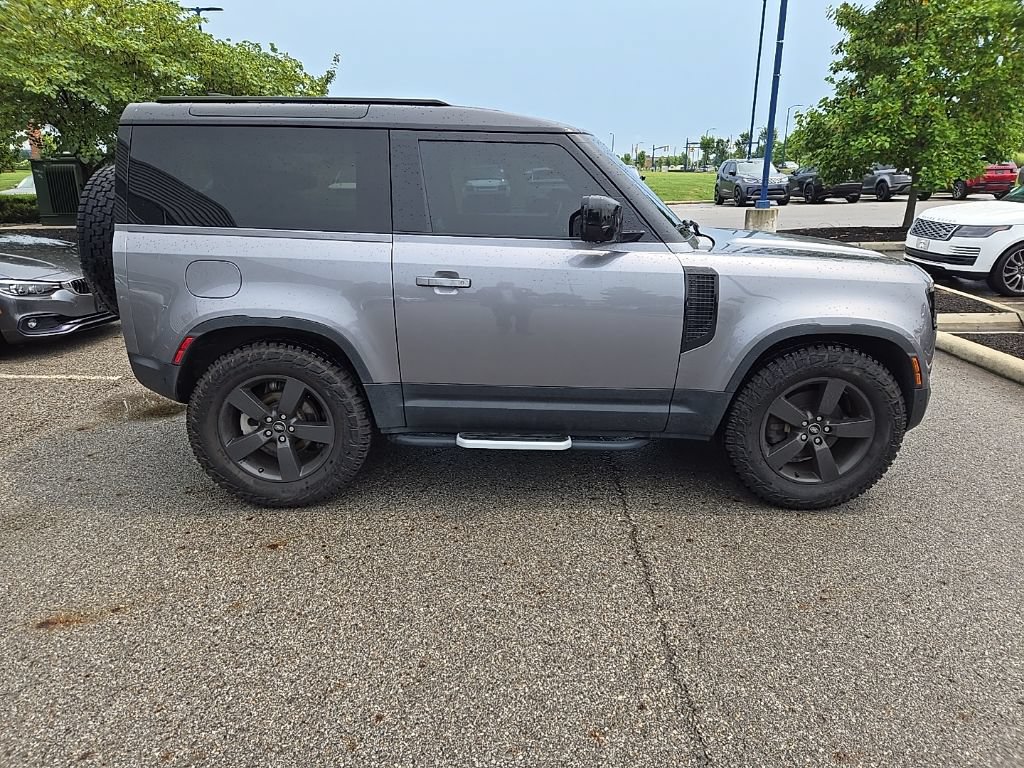 Certified 2022 Land Rover Defender 90 S AWD/4WD image 4